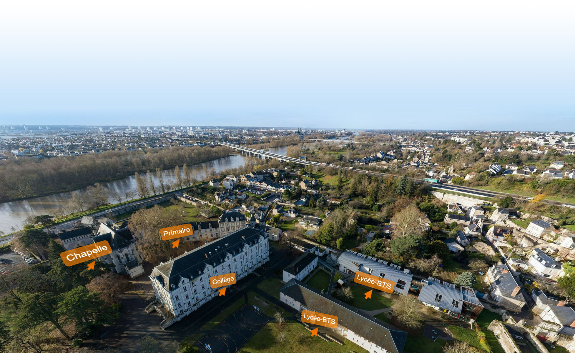 玛穆捷高中校园风景 8